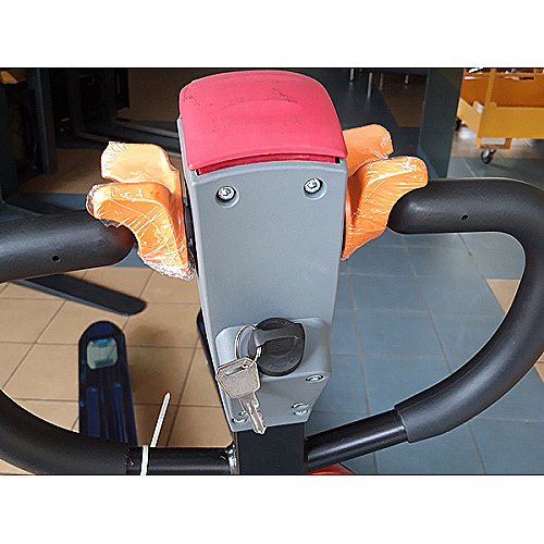 Elektrické paletové vozík Li-On CBD18J-Li3 1800 kg -0